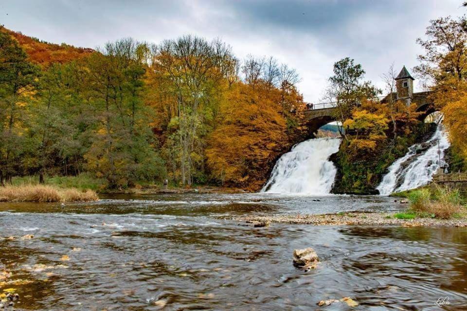 Au Sommet De La Cascade Ξενοδοχείο Stavelot Εξωτερικό φωτογραφία